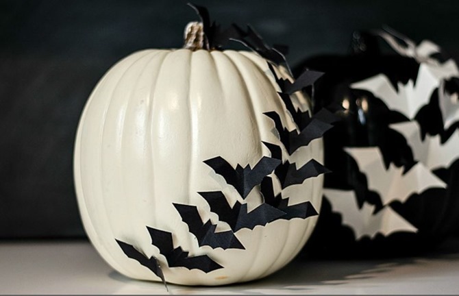 DIY Bat Decorations - Halloween Inspiration, Tutorials, Fun Ideas and More - Everything Etsy